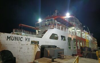 Kapal Munic bersandar di Pelabuhan. Foto: Istimewa/BPTD Kelas III Babel.