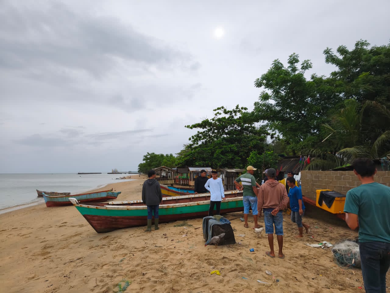 Pencarian nelayan hilang di Mentok. Foto: Istimewa.