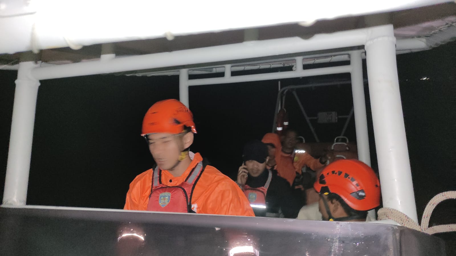 Pencarian nelayan hilang di Mentok. Foto: Istimewa.