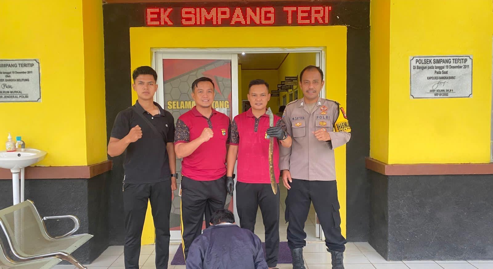 Polsek Simpang Teritip menangkap pelaku KDRT. Foto: Istimewa.
