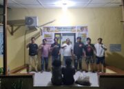 Dua tersangka pencurian pukat nelayan diperiksa polisi. Foto: Istimewa.