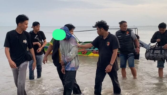 Polres Babar Bekuk Pelaku Penusukan Sesama Pekerja Ponton