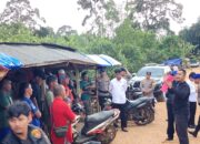 Tim gabungan Polda Bangka Belitung menertibkan tambang ilegal DAS Jada. Foto: Istimewa.