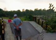Akses jembatan Gunung Muda-Air Rabik putus. Foto: Istimewa