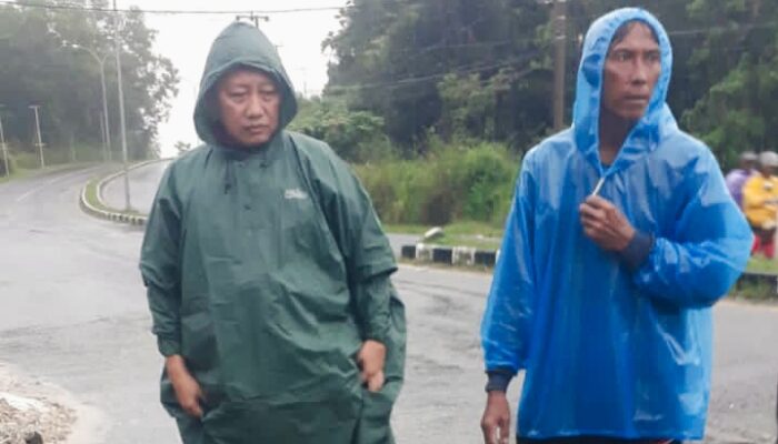 Puluhan Rumah di Mentok Terendam Banjir, Pemda Turun Tangan Salurkan Bantuan