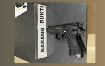 Barang bukti yang diamankan Polsek Jebus. Foto: Istimewa.