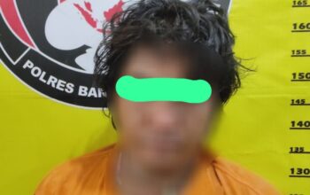 Tersangka JH diamankan petugas. Foto: Istimewa.