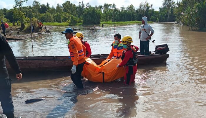 Pemancing Udang Sungai Menduk Ditemukan Tak Bernyawa