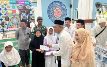 Safari Ramadhan 1447, Yus Derahman Ajak Masyarakat Dukung UMKM Desa Sinar Surya. Foto: HYS