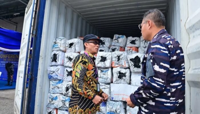 TNI Gagalkan Penyelundupan 74 Ton Arang Bakau, Dipasok dari Sejumlah Daerah