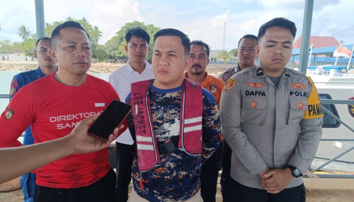 Polisi Cari Mayat yang Terapung di Perairan Mentok