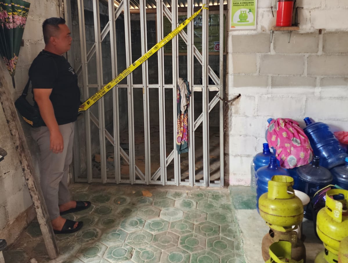 2 pangkalan gas elpiji disegel ditreskrimsus Polda Babel. Foto: Istimewa.