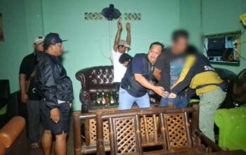 Penangkapan dukun pencuri di Bangka. Foto: Istimewa.