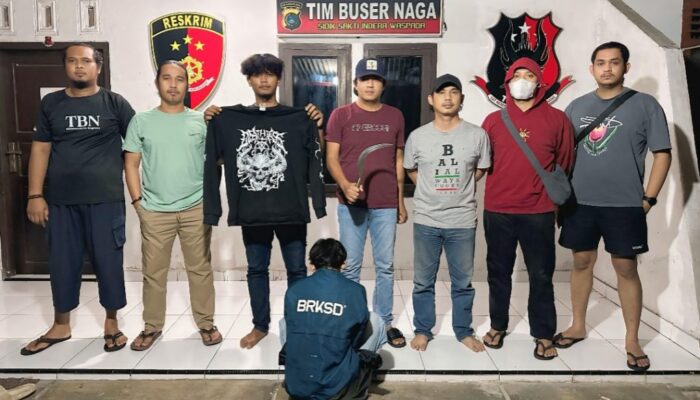 Cekcok Masalah Celana, Remaja Disabet Celurit