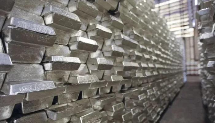 Tim Tricakti Amankan Mobil Pajero Bermuatan 22,4 Ton Timah Ilegal Tujuan Jebus