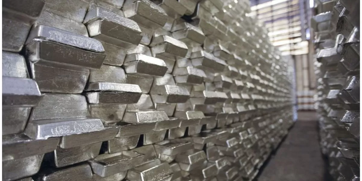 Ilustrasi balok timah. Foto: Internet.