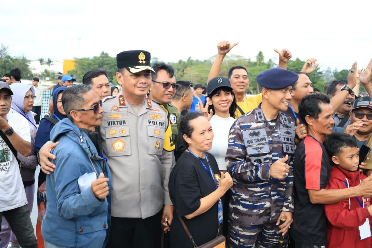 Kapolda babel pantau pos pengamanan di Pelabuhan Pangkal Balam. Foto: Istimewa.