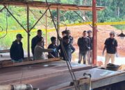 Bareskrim Polri dan Polda Babel Amankan 2 Orang dari Lokasi Pengelolaan Pasir Timah 