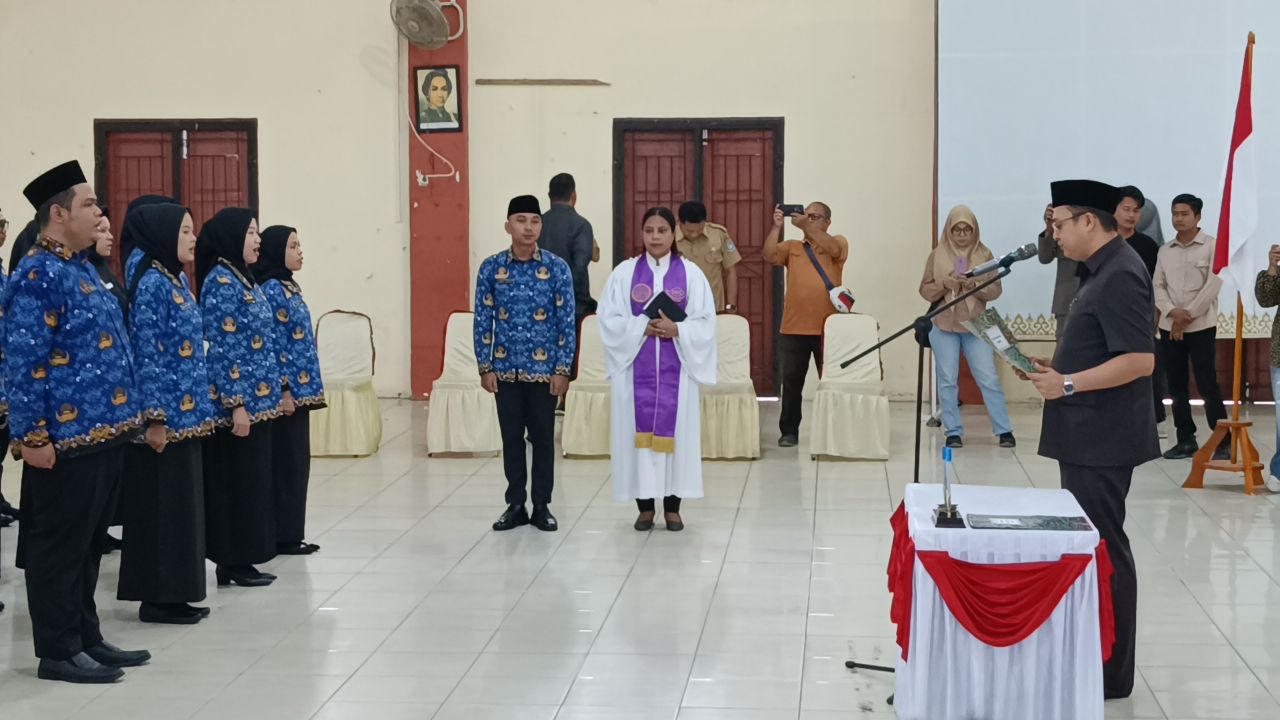 Pelantikan PNS Bangka Barat. Foto: Rizki Ramadhani.