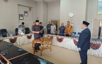 Pelantikan eks Sekda Muhammad Soleh jadi Kepala Dinas Perikanan Babar. Foto: Istimewa.