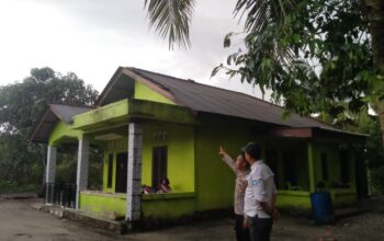 Angin puting beliung terjang puluhan rumah di Parittiga. Foto: Istimewa.