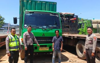 Truk ditahan Satlantas Polres Babar. Foto: Istimewa.