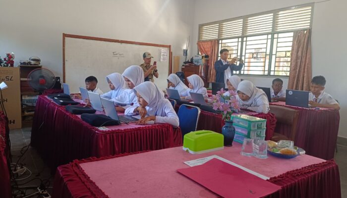 Pemkab Babar Pantau Pelaksanaan TKA Tingkat SD