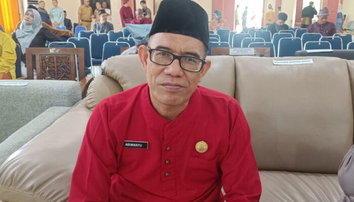 Penataan Kota Tua Mentok Dimulai, Lapangan Gelora Dibersihkan