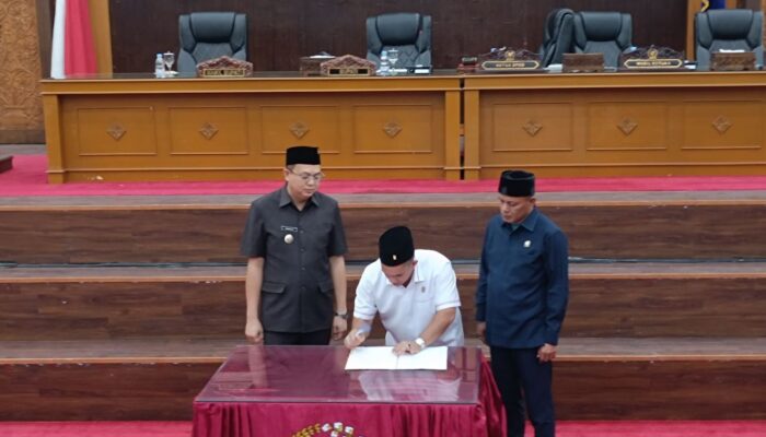 DPRD Babar Soroti LKPJ 2025, Ini Rekomendasi untuk Perbaikan Daerah