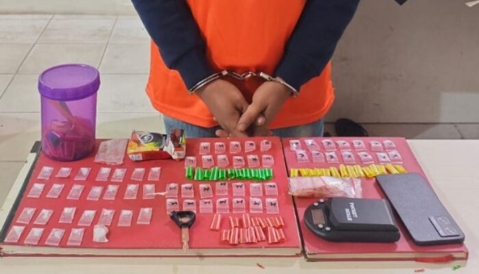 Mahasiswa Asal Pangkalpinang Ditangkap, Simpan 65 Paket Sabu Siap Edar