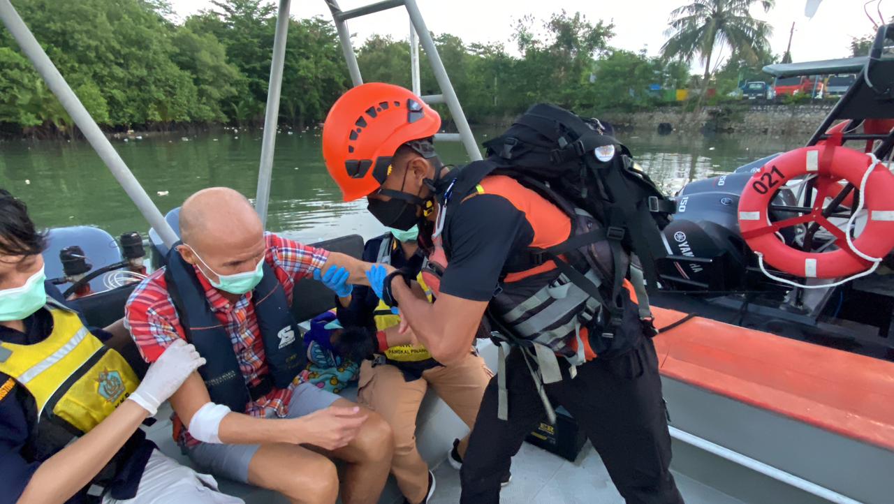 Evakuasi WN Amerika di Belitung. Foto: Istimewa.