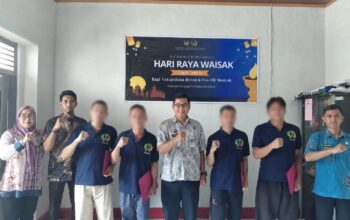 Warga binaan Rutan Muntok dapat remisi Waisak. Foto: Istimewa.