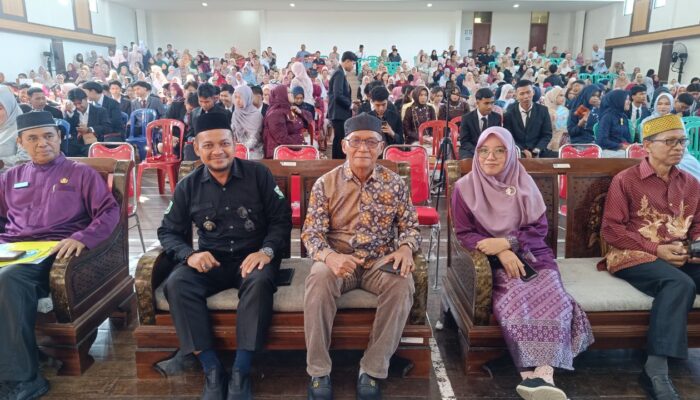 Euforia Jangan Berlebihan, Yus Derahman Ingatkan Realita Usai Lulus