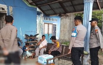 Anggota Polres Babar saat mendatangi TKP. Foto: Istimewa.