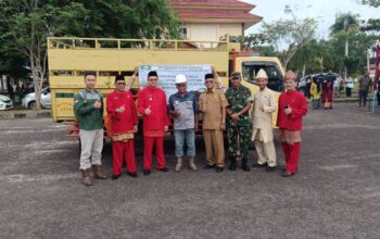 Hewan kurban yang disumbangkan PT SNS ke masyarakat. Foto: Rizki Ramadhani.