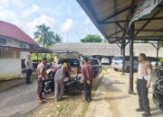 Mobil mengangkut 1 Kg sabu diamankan di Mapolsek Kelapa. Foto: Istimewa.
