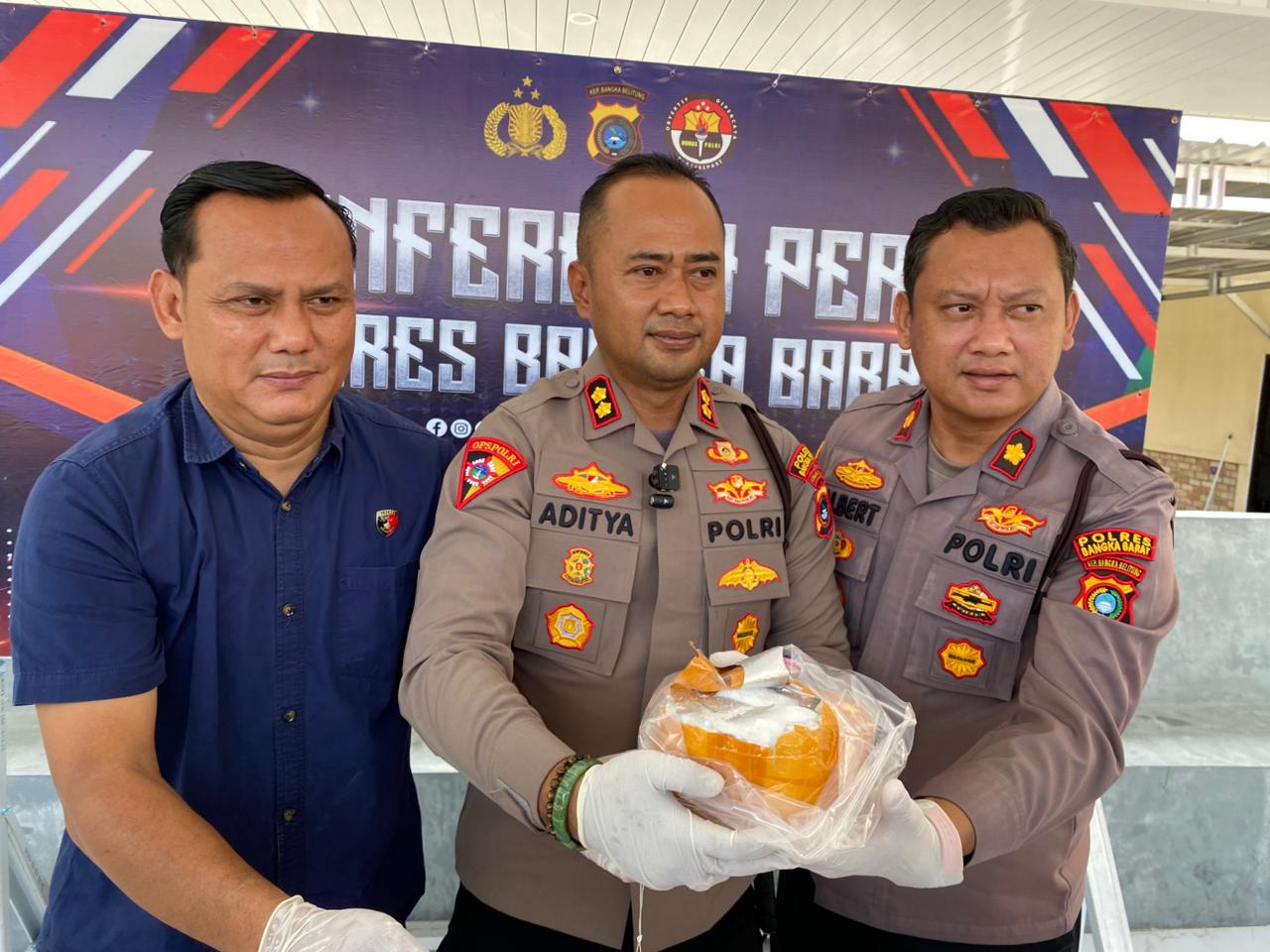 Barang bukti sabu. Foto: Rizki R.