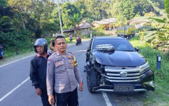 Kendaraan yang terlibat kecelakaan di Simpang Teritip. Foto: Istimewa.