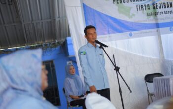 Direktur Perumdam TSS, Harpandi. Foto: Dyanpotret.