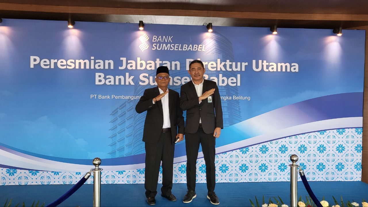 Yus Derahman bersama Anton Mangkuanom. Foto: Istimewa.