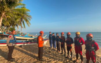 Pencarian ABK hilang di Lubuk Besar. Foto: Istimewa.