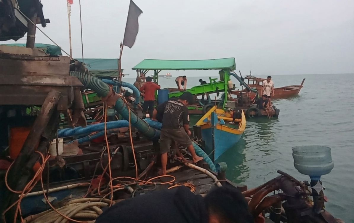 Satpolairud Polres Babar amankan 8 PIP dari Perairan Tembelok-Keranggan. Foto: Istimewa.