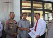 Polres Babar dapat penghargaan dari BNNP Babel. Foto: Istimewa.