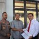 Polres Babar dapat penghargaan dari BNNP Babel. Foto: Istimewa.