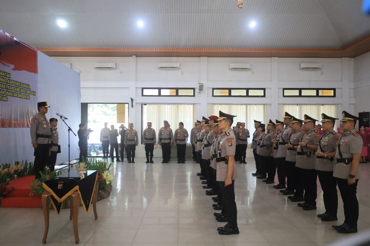 Daftar PJU yang dilantik Irjen Pol. Viktor Sihombing. Foto: Istimewa.