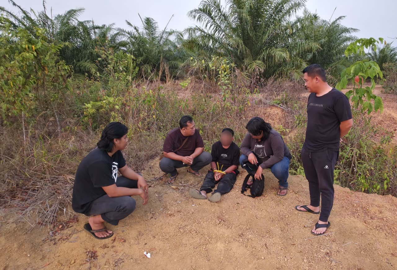 Polda Babel bekuk terduga pelaku pembunuhan di Kebun Sawit. Foto: Istimewa.