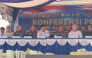 Ungkap kasus penyelundupan 75,7 ton. Foto: Istimewa.