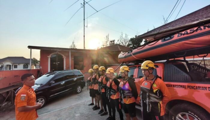 Tim SAR Gabungan Cari Nelayan Hilang di Perairan Lubuk