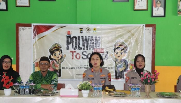 Marak Kasus Kekerasan Seksual, Polwan Goes to School Ajarkan Pelajar Mentok Lindungi Diri