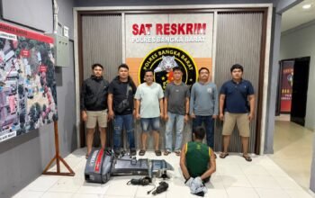 Pelaku pencurian mesin kapal ditangkap Tim URC Polres Babar. Foto: Istimewa.